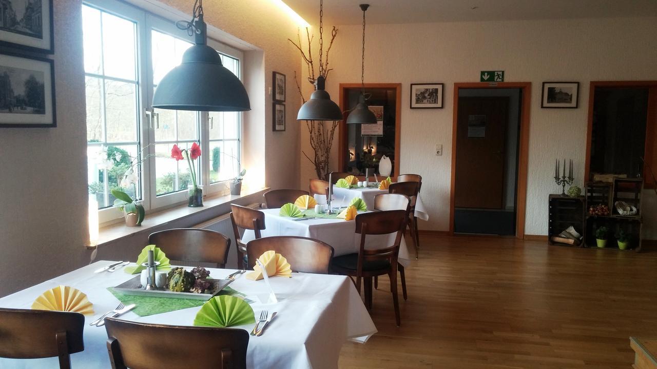 Hotel Am Meilenstein Dunkelforth Bagian luar foto